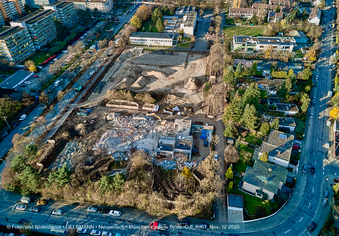 12.11.2020 - Baustelle der neuen Grundschule am Karl-Marx-Ring in Neuperlach